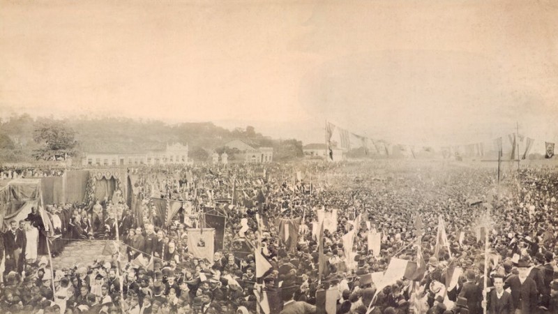 Missa campal, em 17 de maio de 1888, em São Cristóvão, em comemoração à Lei Áurea