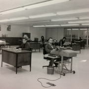 Servidores na decada de 1970 na nova sede